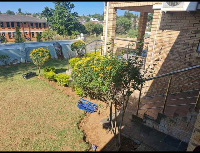 6 BEDROOM HOUSE FOR SALE IN SOUTHERNWOOD